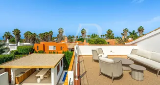 von_poll_real_estate_property_ES253185466_image_53