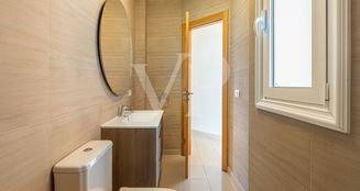 von_poll_real_estate_property_ES253185466_image_37