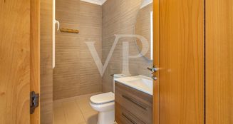 von_poll_real_estate_property_ES253185466_image_36