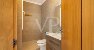 von_poll_real_estate_property_ES253185466_image_35