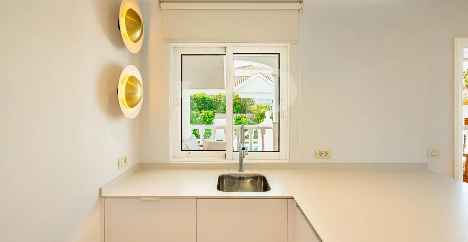 Atemberaubende Villa direkt am Golf Costa Adeje mit Meer- und Bergblick