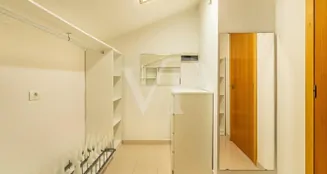 von_poll_real_estate_property_ES253185466_image_211