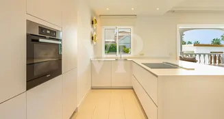 von_poll_real_estate_property_ES253185466_image_193