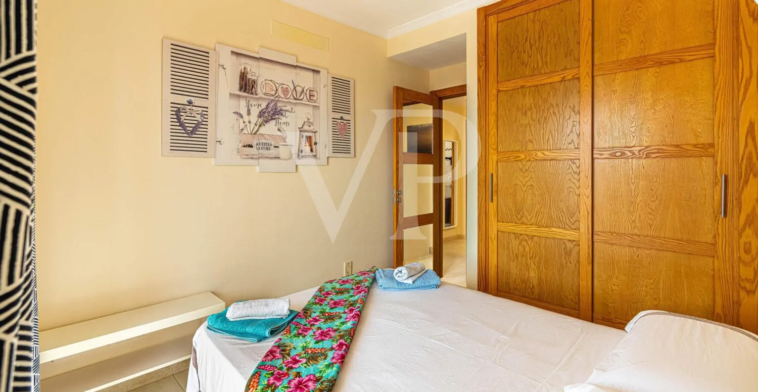 Charming end-terrace house with sea view in Puerto de Santiago