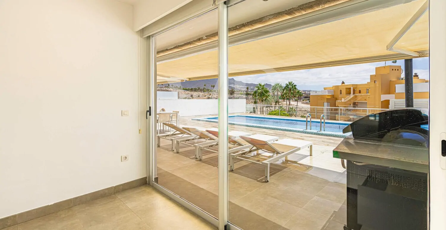 Beeindruckendes Apartment mit privatem Pool in La Caleta
