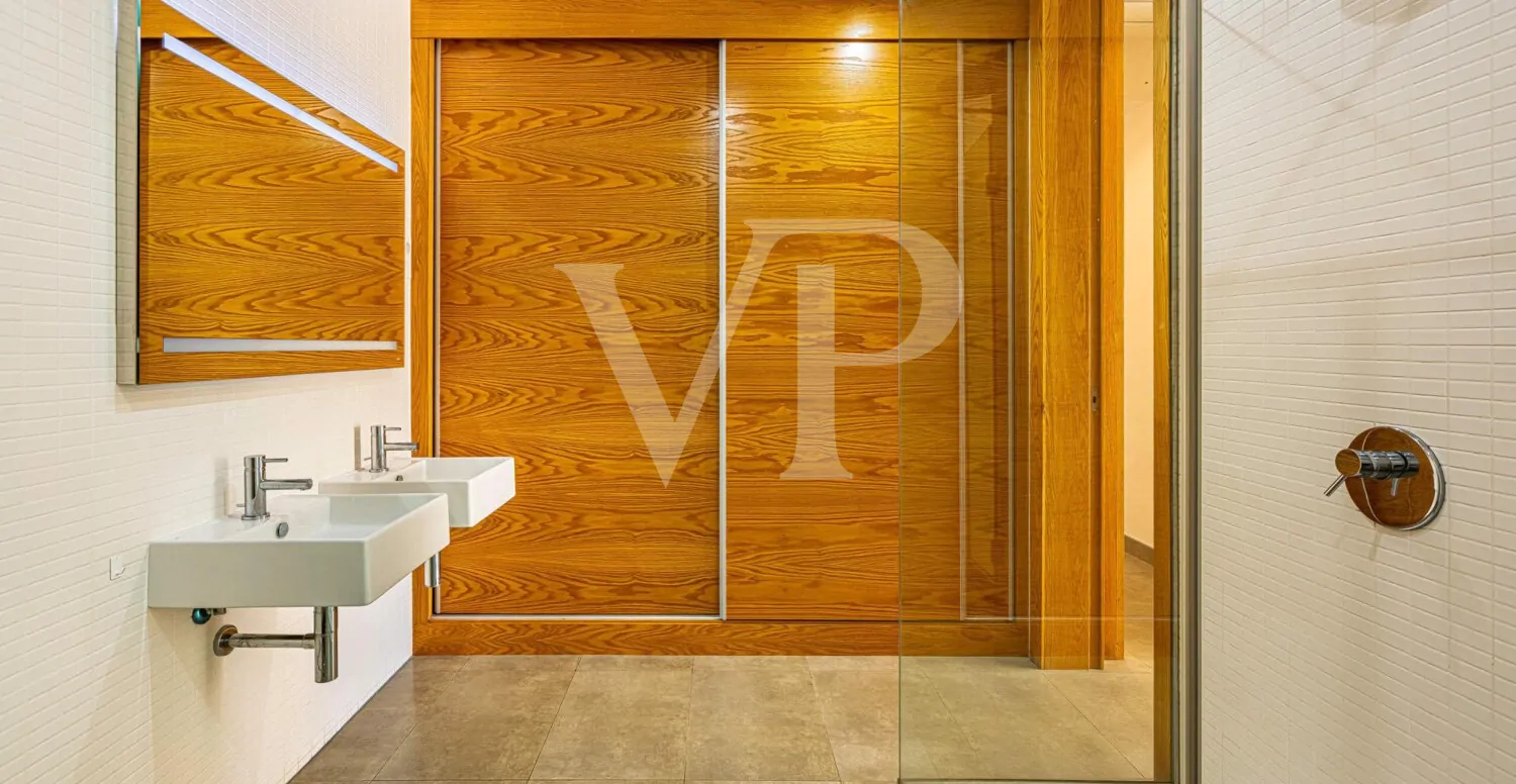 Beeindruckendes Apartment mit privatem Pool in La Caleta