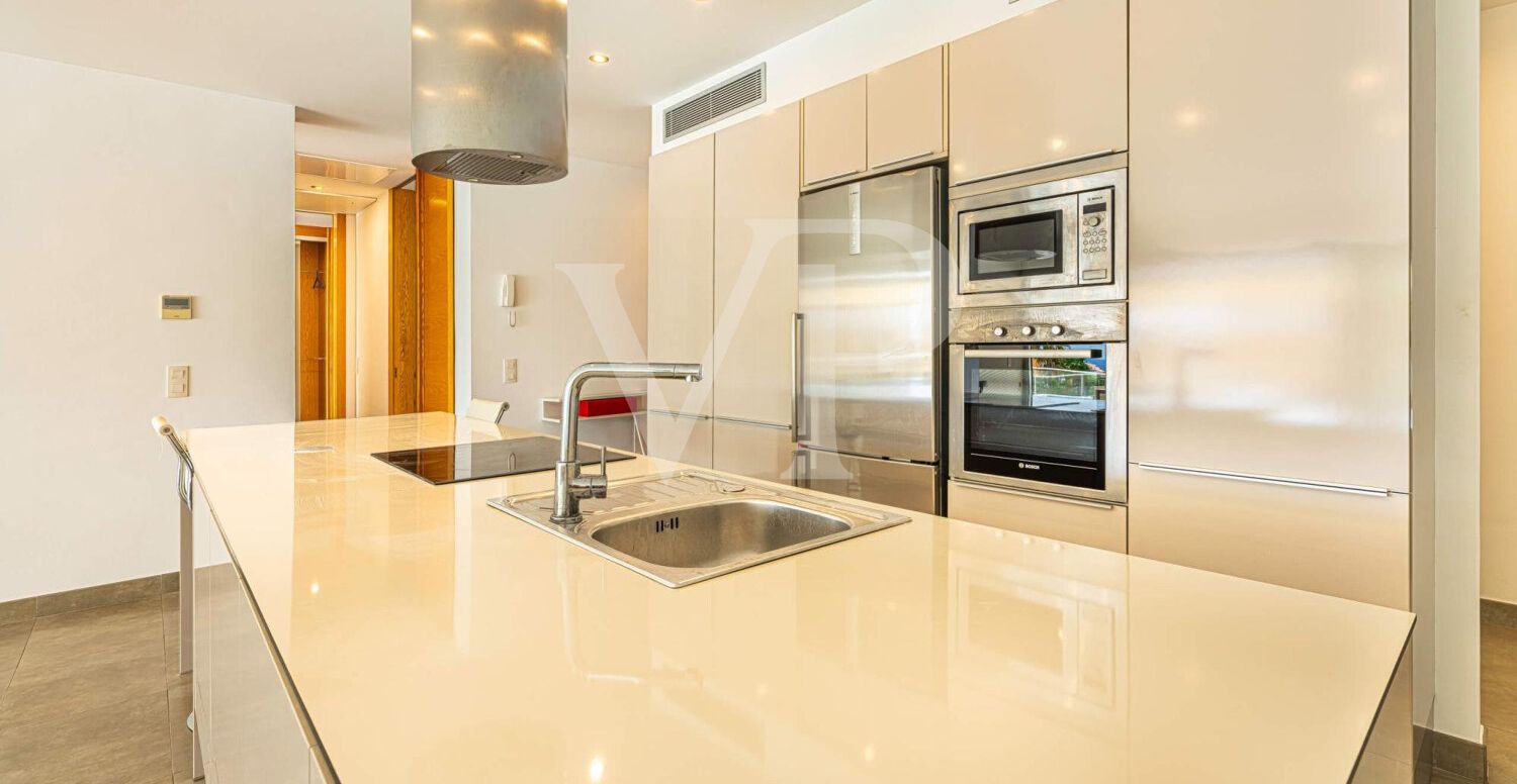 Beeindruckendes Apartment mit privatem Pool in La Caleta