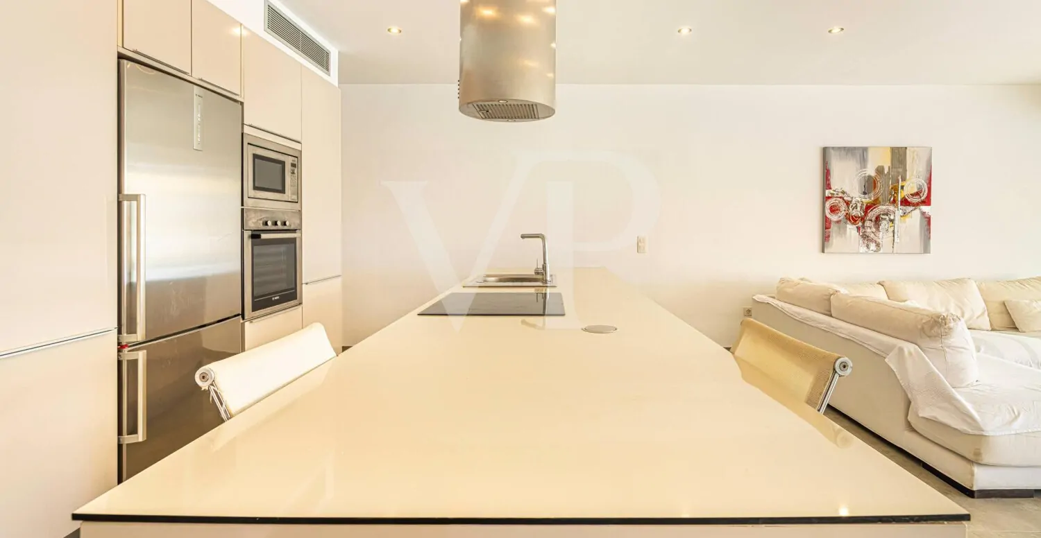 Beeindruckendes Apartment mit privatem Pool in La Caleta