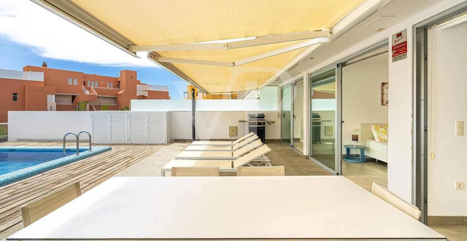Beeindruckendes Apartment mit privatem Pool in La Caleta