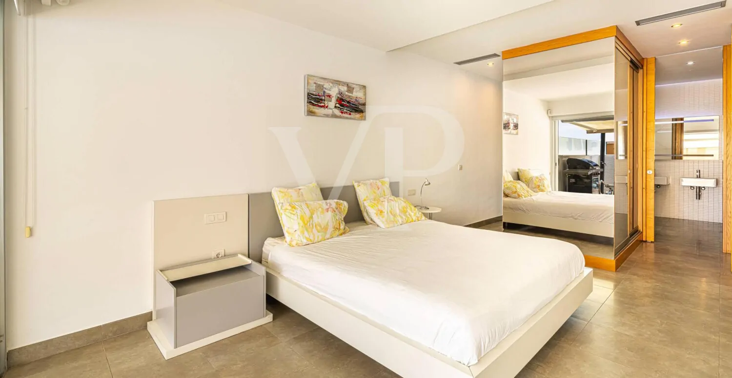 Beeindruckendes Apartment mit privatem Pool in La Caleta