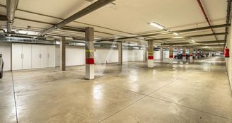 von_poll_real_estate_property_ES253185500_image_47