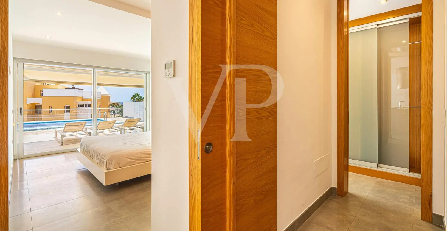 Beeindruckendes Apartment mit privatem Pool in La Caleta