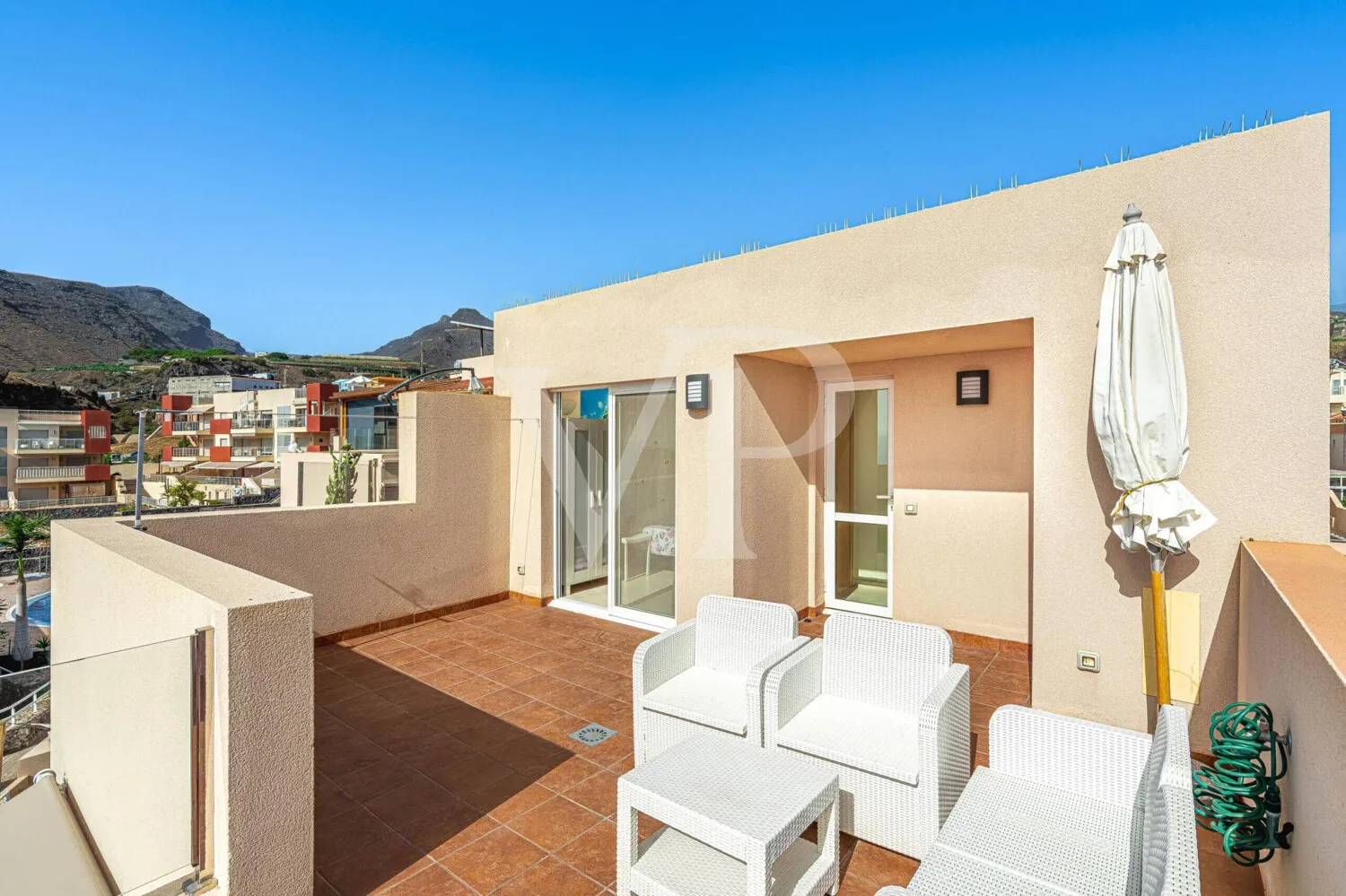 Charmantes Reihenendhaus mit Meerblick in Puerto de Santiago