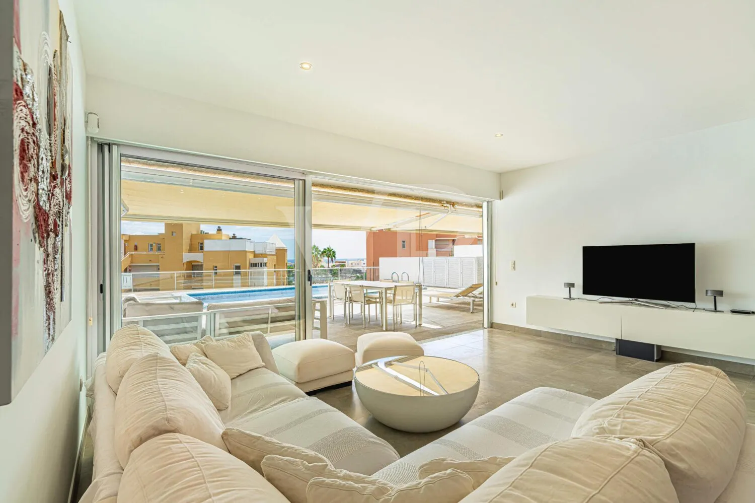 Lenyűgöző apartman saját medencével La Caletában