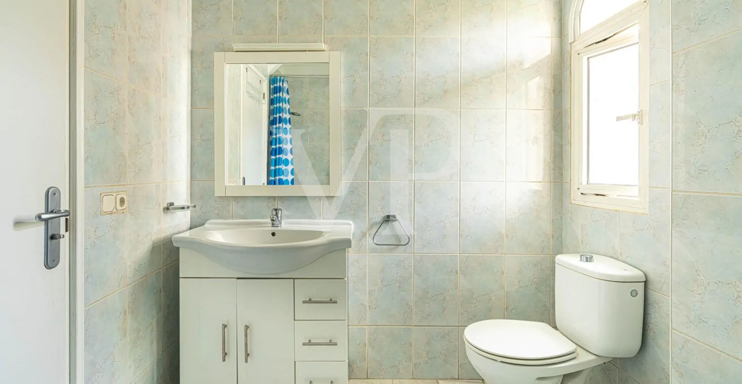 Wohnung mit zwei Schlafzimmer in fantastischer Lage - Nur einen Steinwurf vom Meer