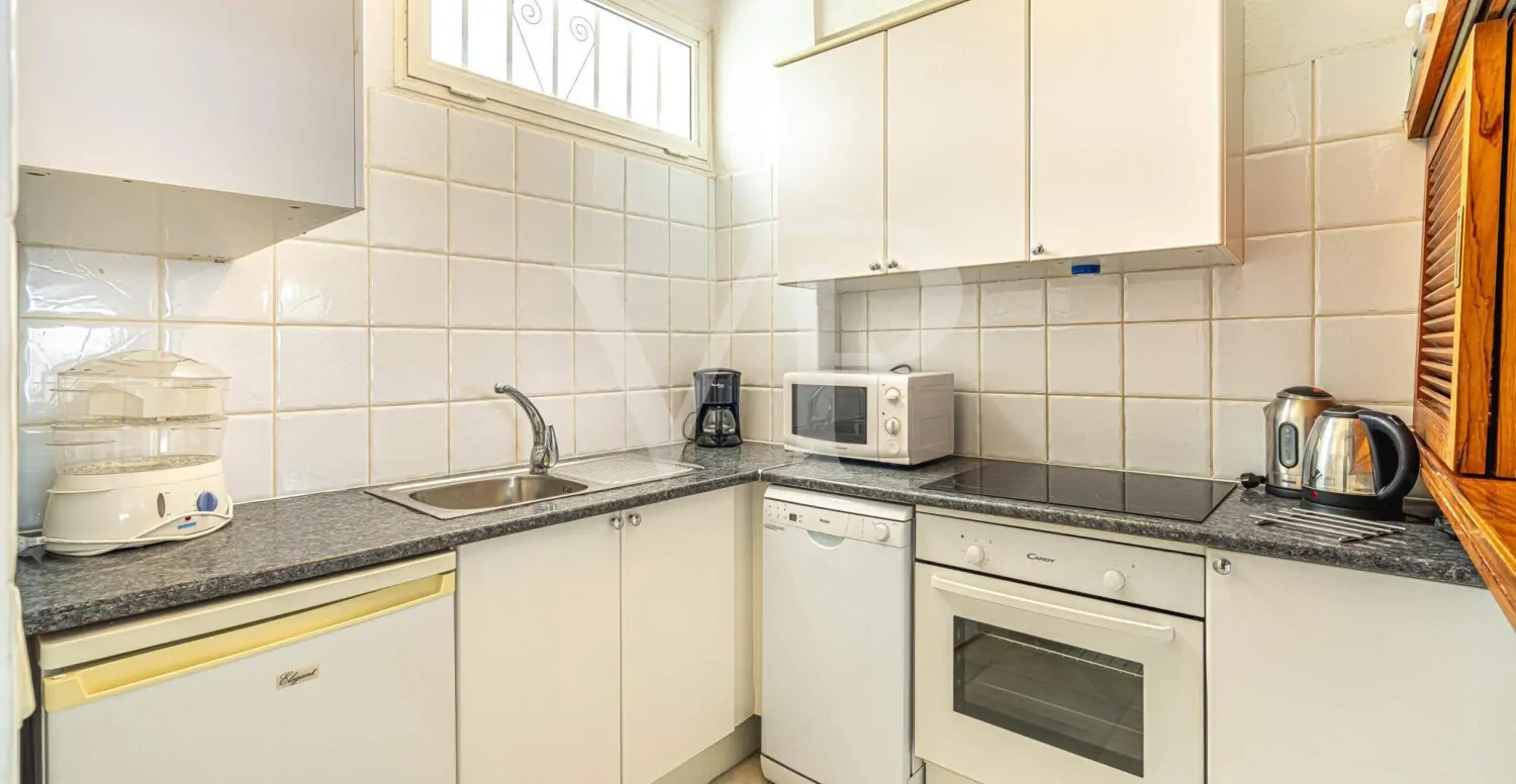 Wohnung mit zwei Schlafzimmer in fantastischer Lage - Nur einen Steinwurf vom Meer