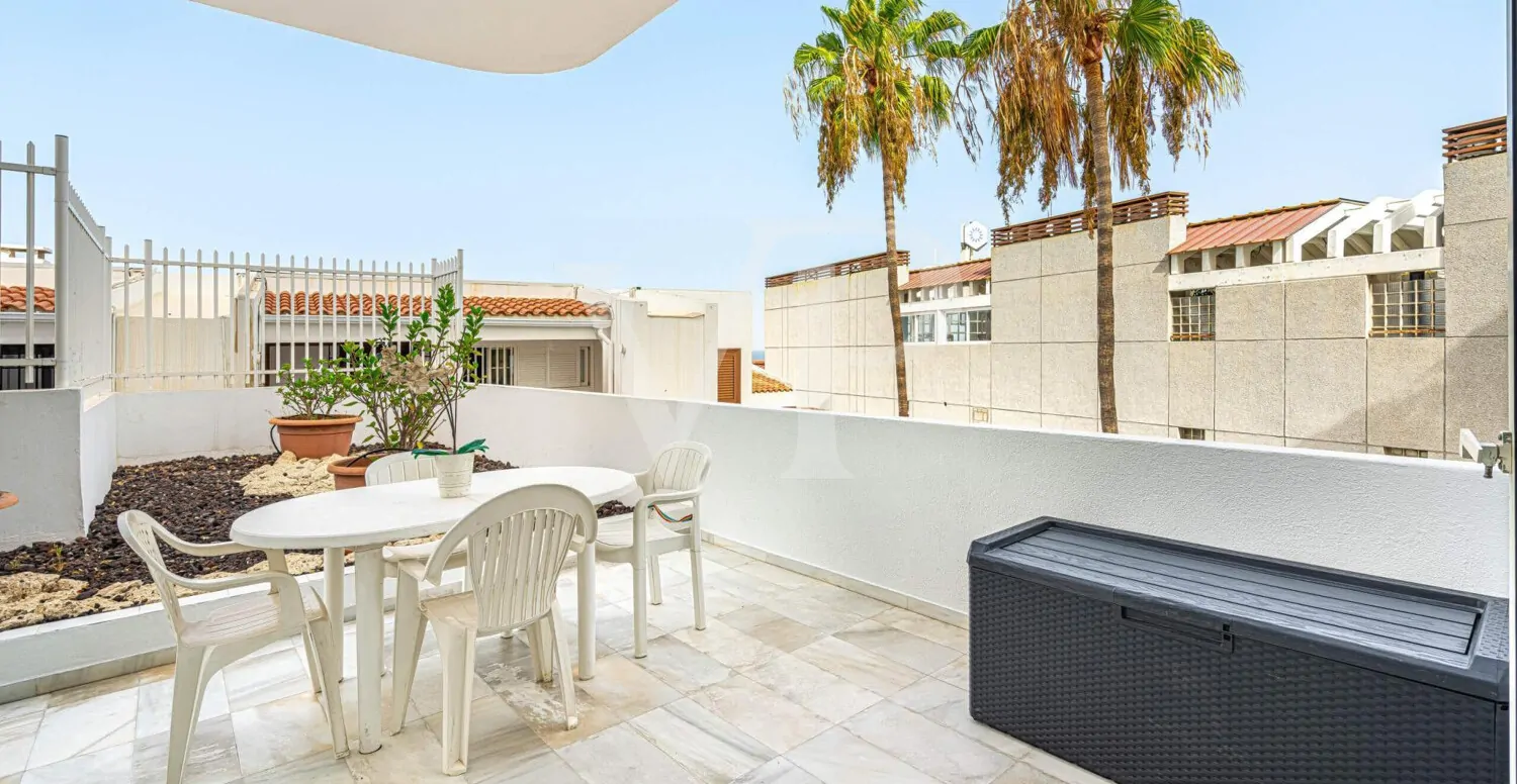 Wohnung mit zwei Schlafzimmer in fantastischer Lage - Nur einen Steinwurf vom Meer