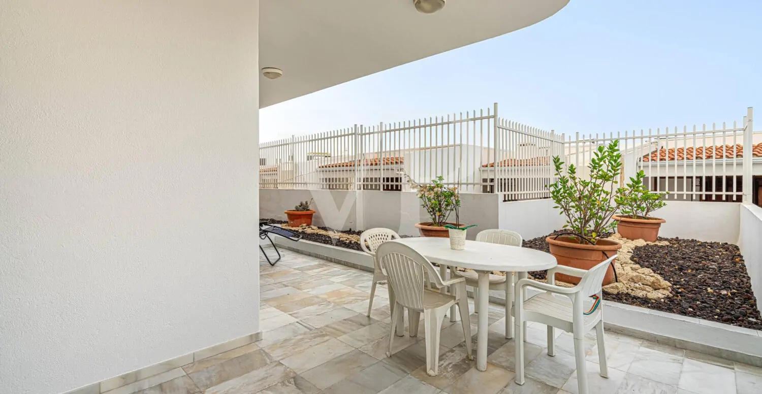 Wohnung mit zwei Schlafzimmer in fantastischer Lage - Nur einen Steinwurf vom Meer