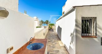 von_poll_real_estate_property_ES253185584_image_7
