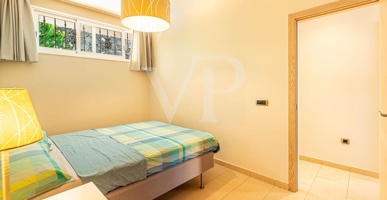 Charming Corner Apartment in Playa Paraíso with a Large Terrace
