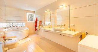 von_poll_real_estate_property_ES253185584_image_38