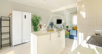 von_poll_real_estate_property_ES253185671_image_16