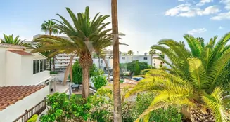 von_poll_real_estate_property_ES253185671_image_20