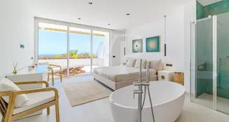 von_poll_real_estate_property_ES253185676_image_16