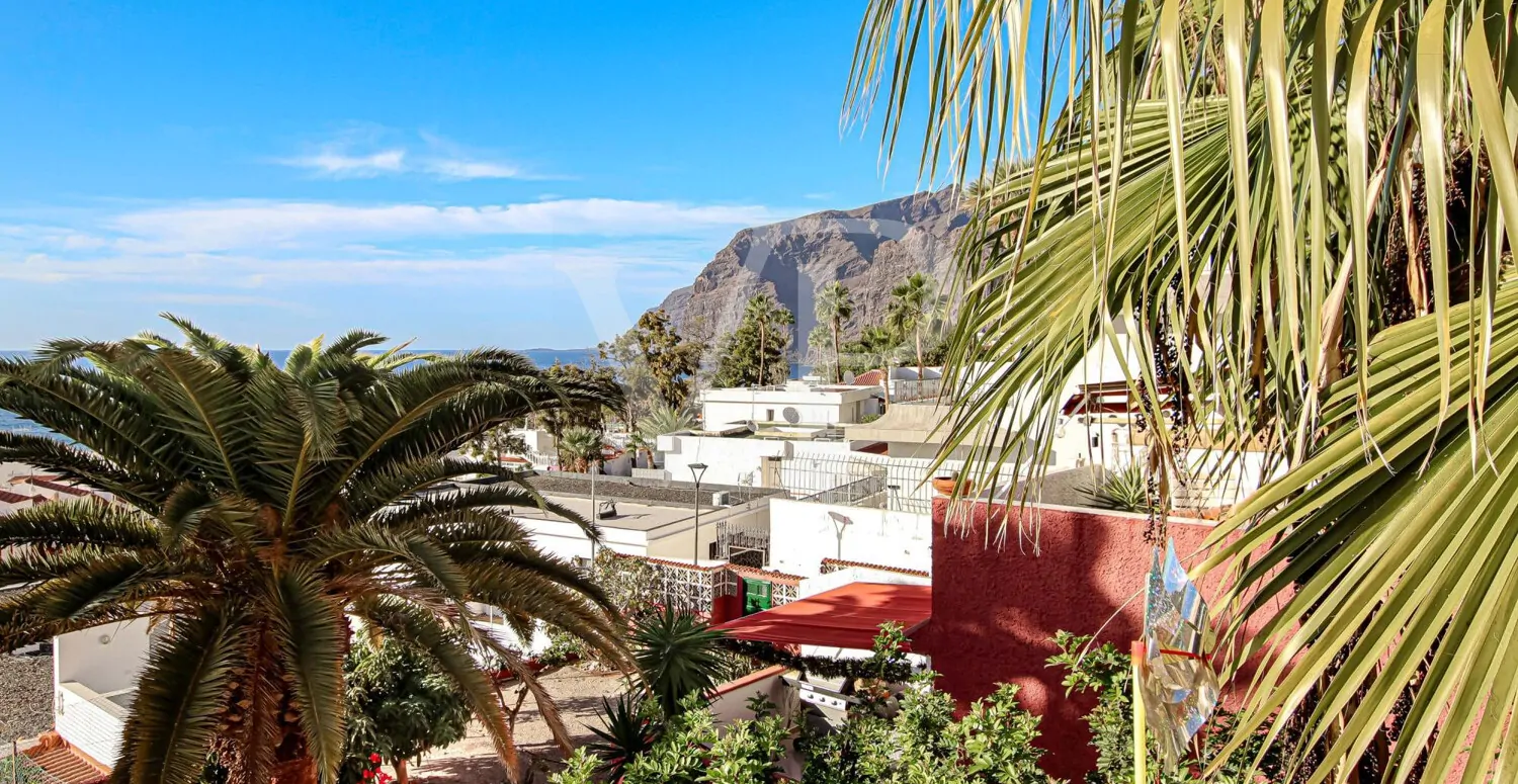 Charmantes Penthouse in Los Gigantes mit Meerblick und privater Terrasse