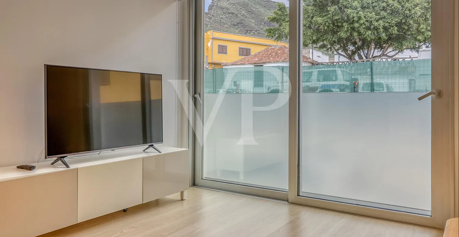 Modern ground-floor apartment in the heart of Adeje with rooftop pool