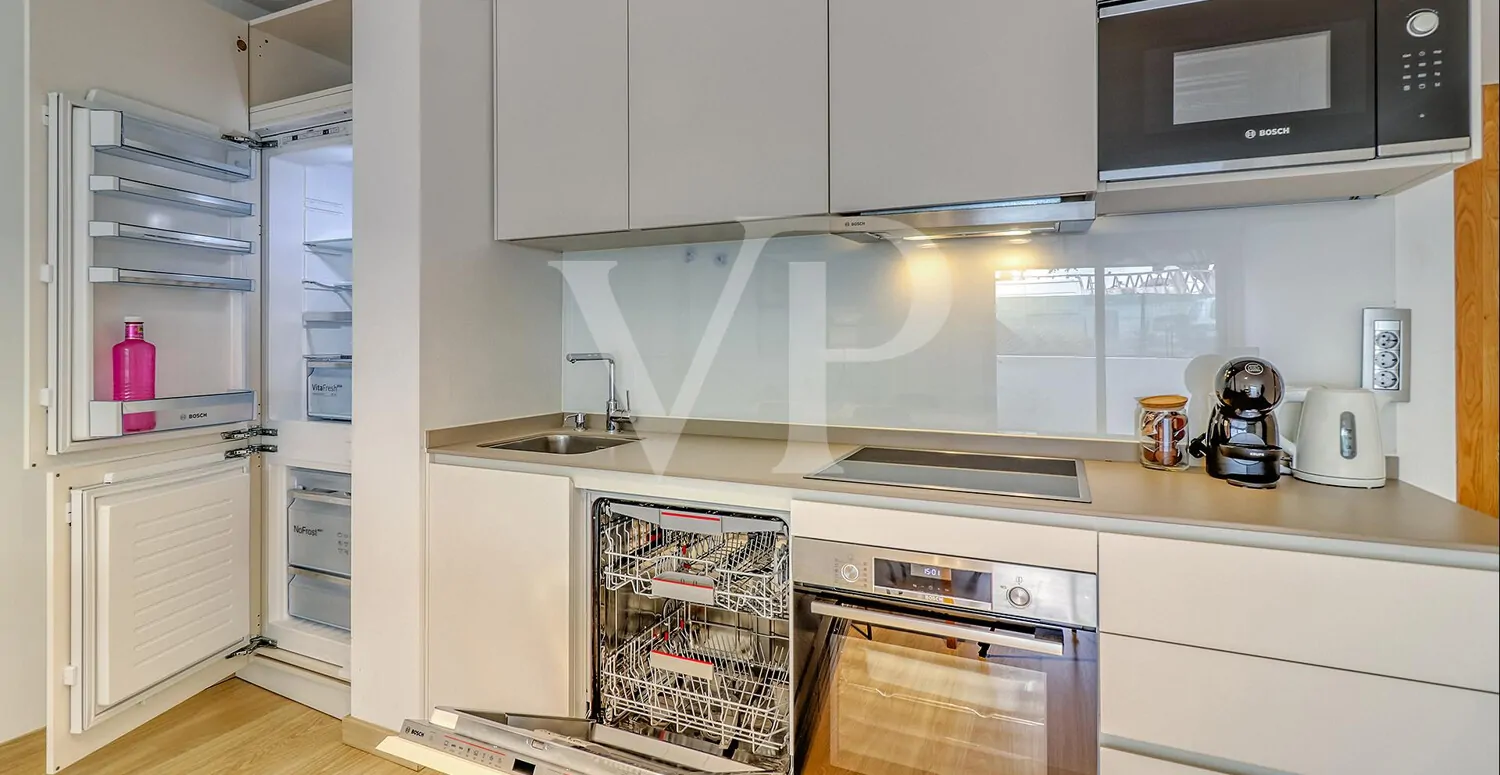 Modern ground-floor apartment in the heart of Adeje with rooftop pool