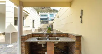 von_poll_real_estate_property_ES253185722_image_103