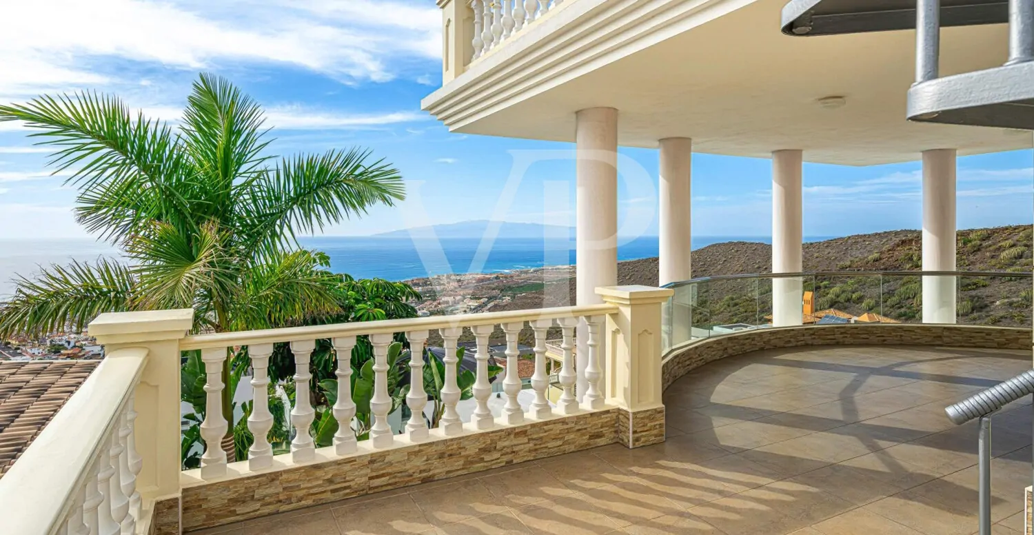 Dream villa in best location above Costa Adeje