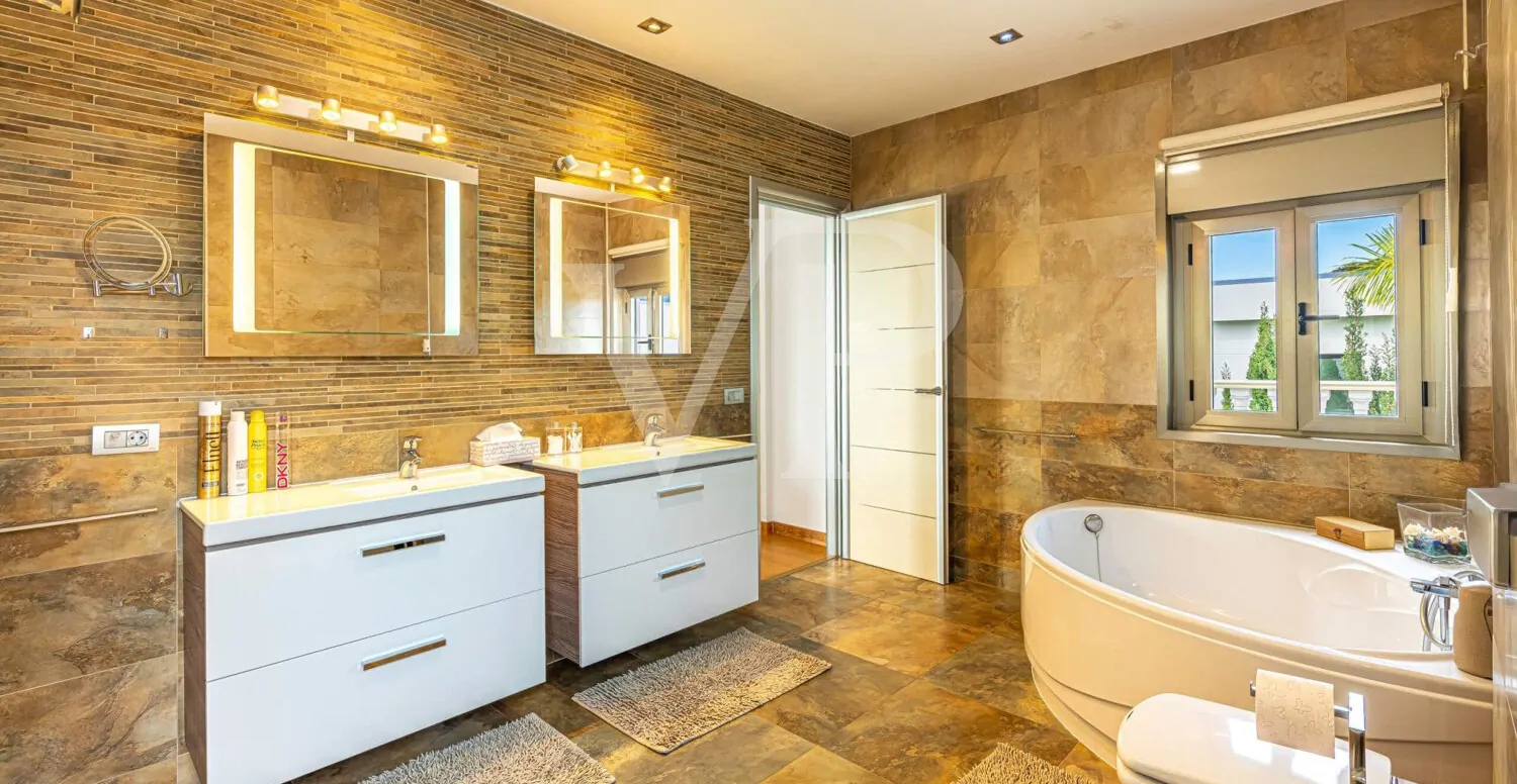 Dream villa in best location above Costa Adeje