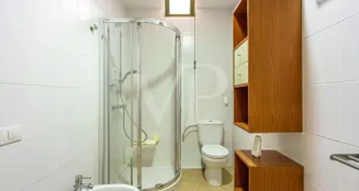 von_poll_real_estate_property_ES253185722_image_42