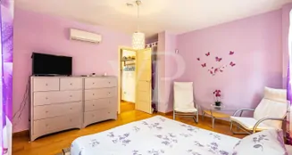 von_poll_real_estate_property_ES253185722_image_23