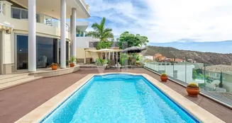 von_poll_real_estate_property_ES253185722_image_3