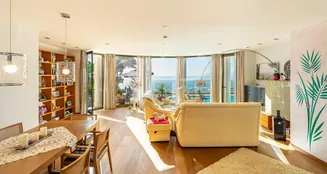 von_poll_real_estate_property_ES253185722_image_5