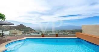 von_poll_real_estate_property_ES253185722_image_2