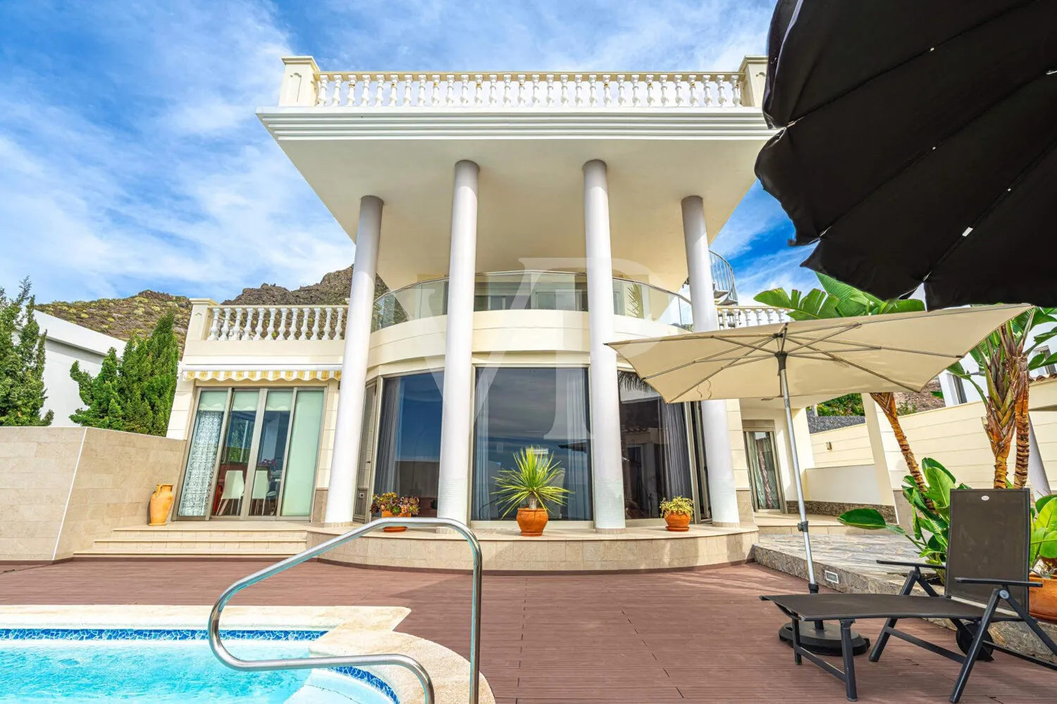 Traumvilla über den Dächern von Costa Adeje