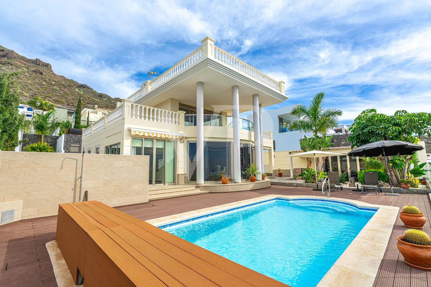 Traumvilla über den Dächern von Costa Adeje