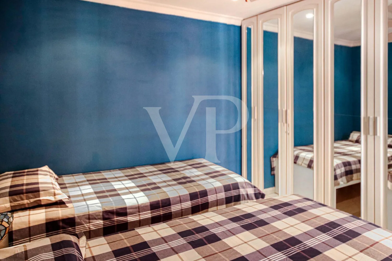 Ático encantador en Los Gigantes con vistas al mar y terraza privada