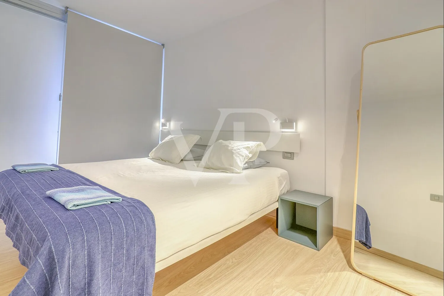 Moderne Erdgeschosswohnung im Herzen von Adeje mit Dachterrassen-Pool