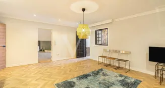 von_poll_real_estate_property_ES263185740_image_122