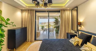 von_poll_real_estate_property_ES263185740_image_85