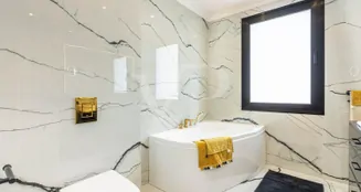 von_poll_real_estate_property_ES263185740_image_90