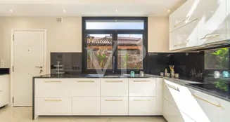 von_poll_real_estate_property_ES263185740_image_48