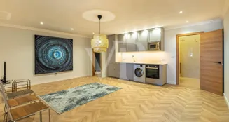 von_poll_real_estate_property_ES263185740_image_192