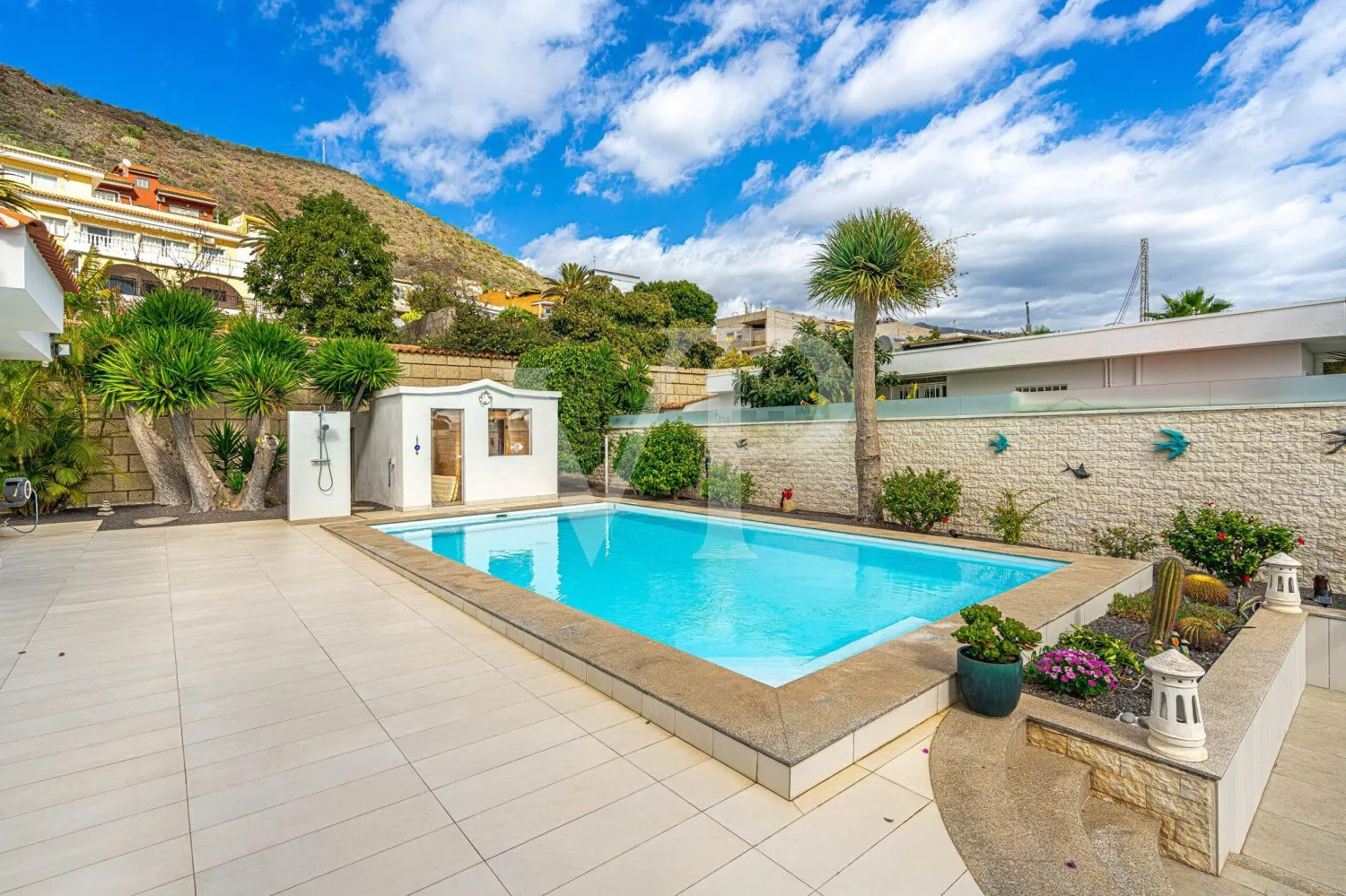 Tranquilidad, Vistas al Mar y Confort – Casa Unifamiliar en el Sur de Tenerife