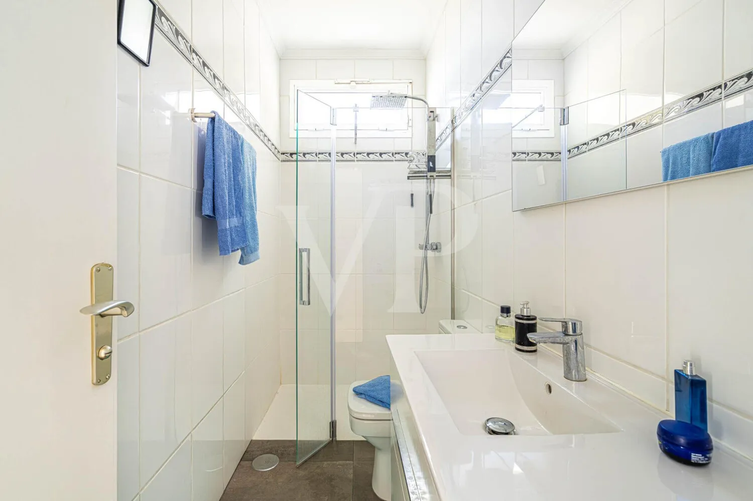 Tranquilidad, Vistas al Mar y Confort – Casa Unifamiliar en el Sur de Tenerife